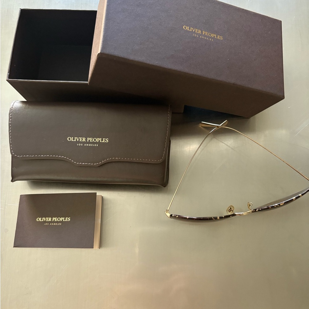 Oliver Peoples Tortoise Cat Eye Sunglasses - Picture 7 of 8